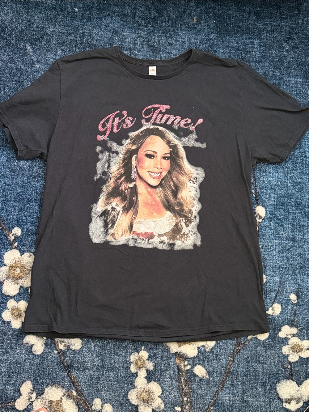Mariah Carey Christmas T-shirt XL